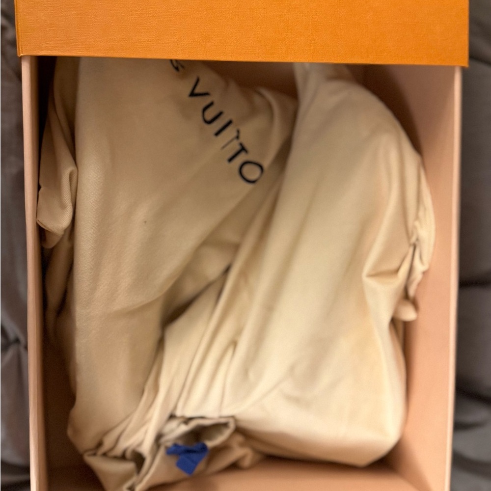 Louis Vuitton 55 sneakers Boot - Picture 13 of 13